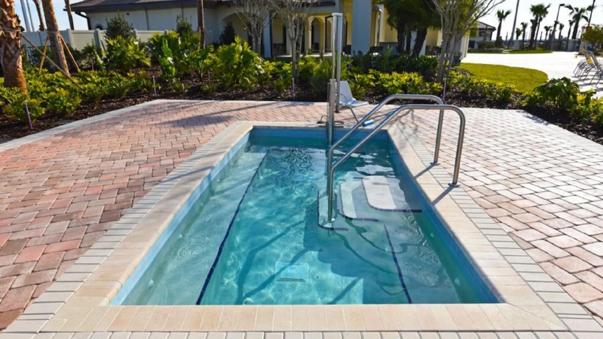 Holiday home 1581 Pd - Exquisite 6Br Haven: Private Pool Villa Davenport United States
